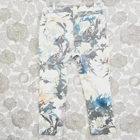 Chico's Girlfriend Slim Leg Crop Pants Size 0.5/6 Floral Printed 433P - Picture 2 of 7